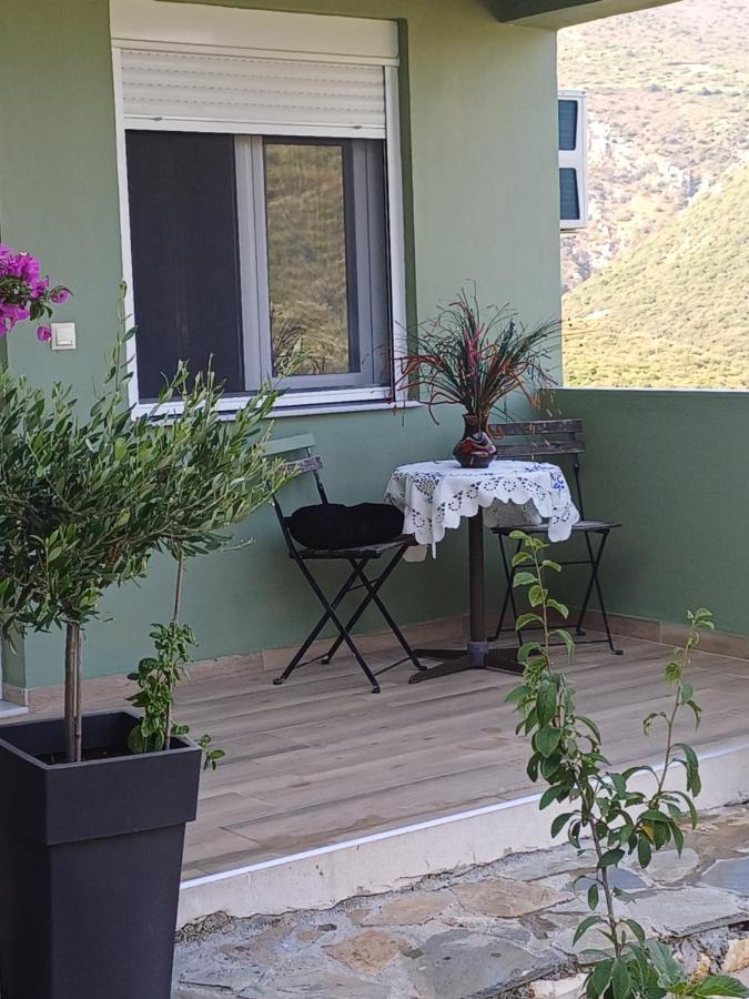 G.Tzanis Luxury Apartments Parga Exterior photo