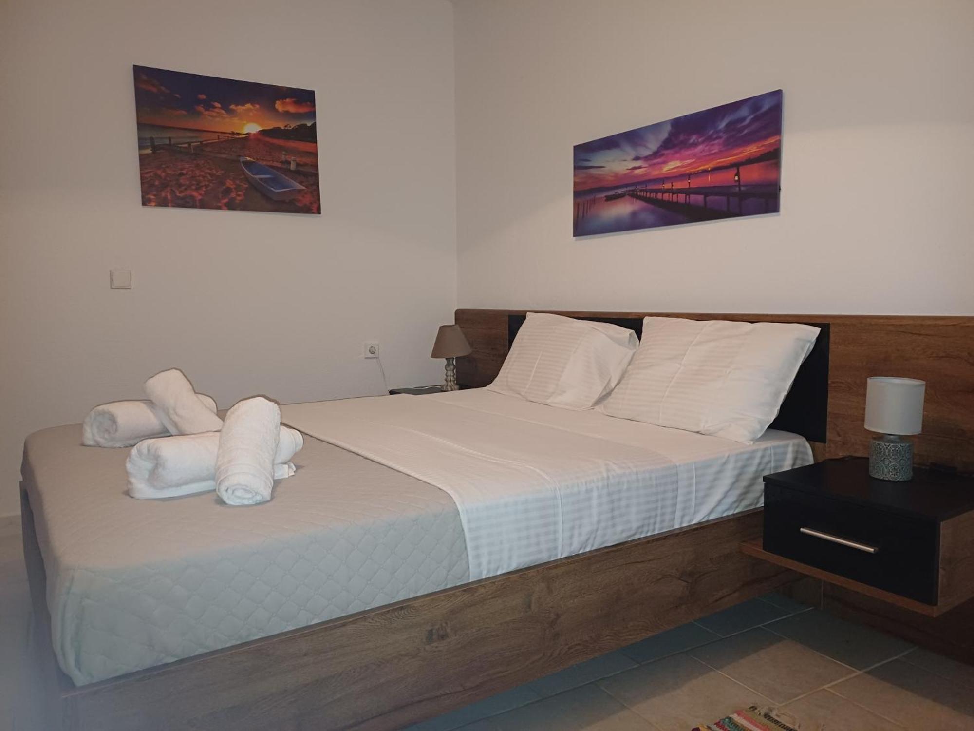 G.Tzanis Luxury Apartments Parga Exterior photo